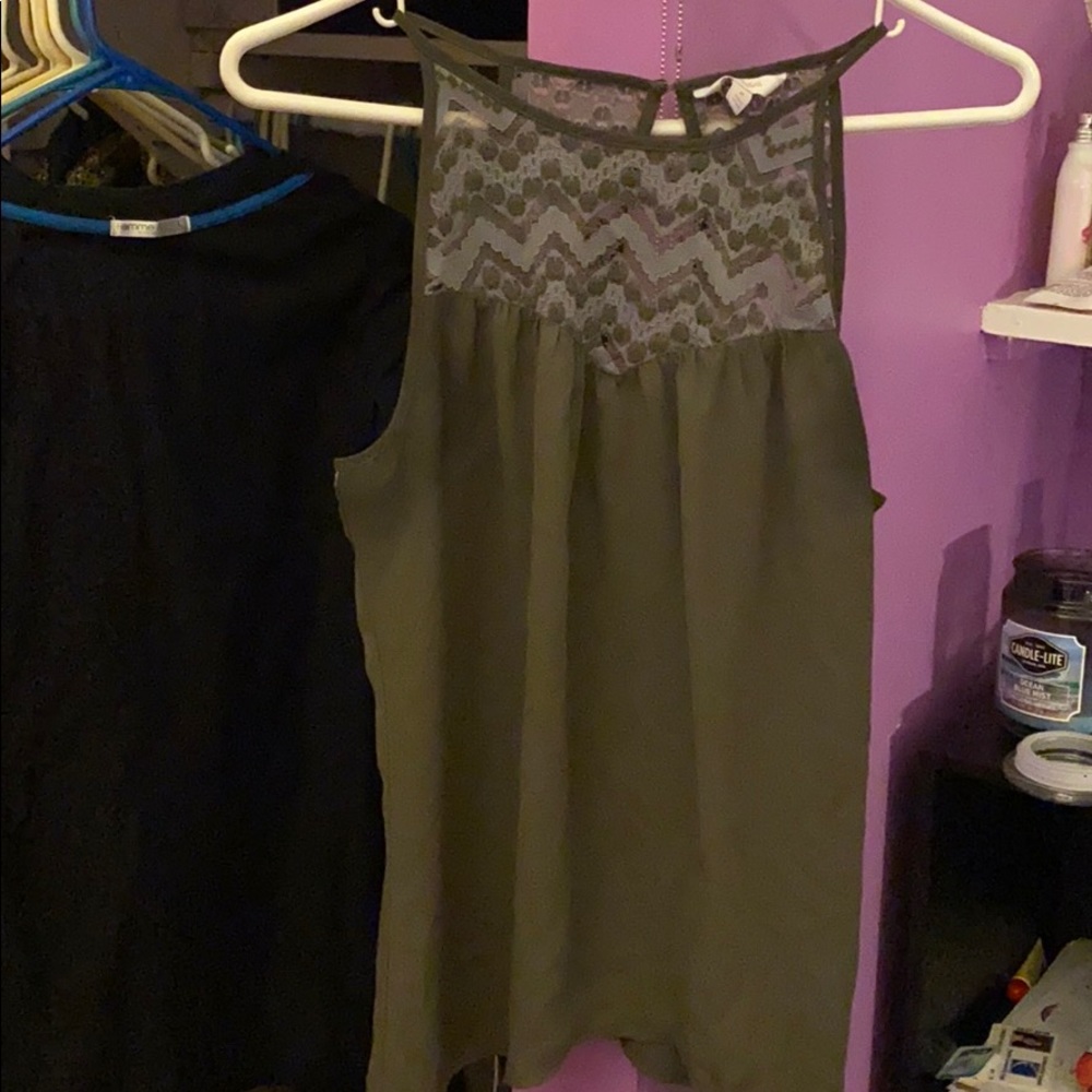 Green shirt